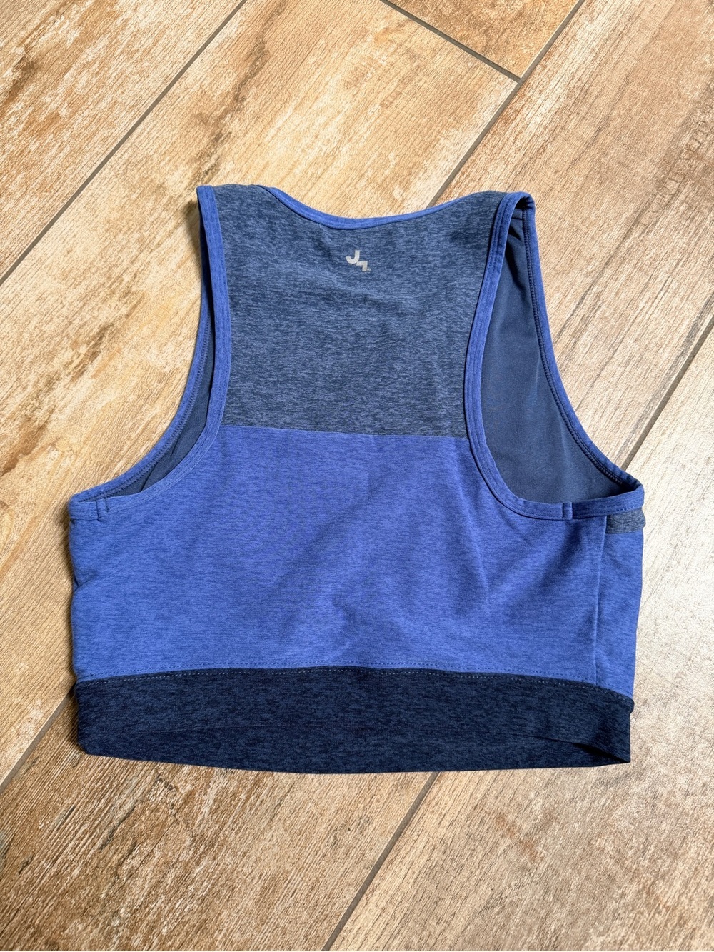 JoyLab & All In Motion | 2 Sports Tops - Picture 3 of 9
